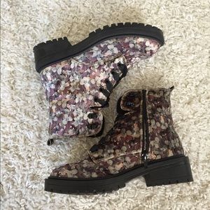 Shoes - Velvet patterned combat boots Shoes - Velvet patterned combat boots